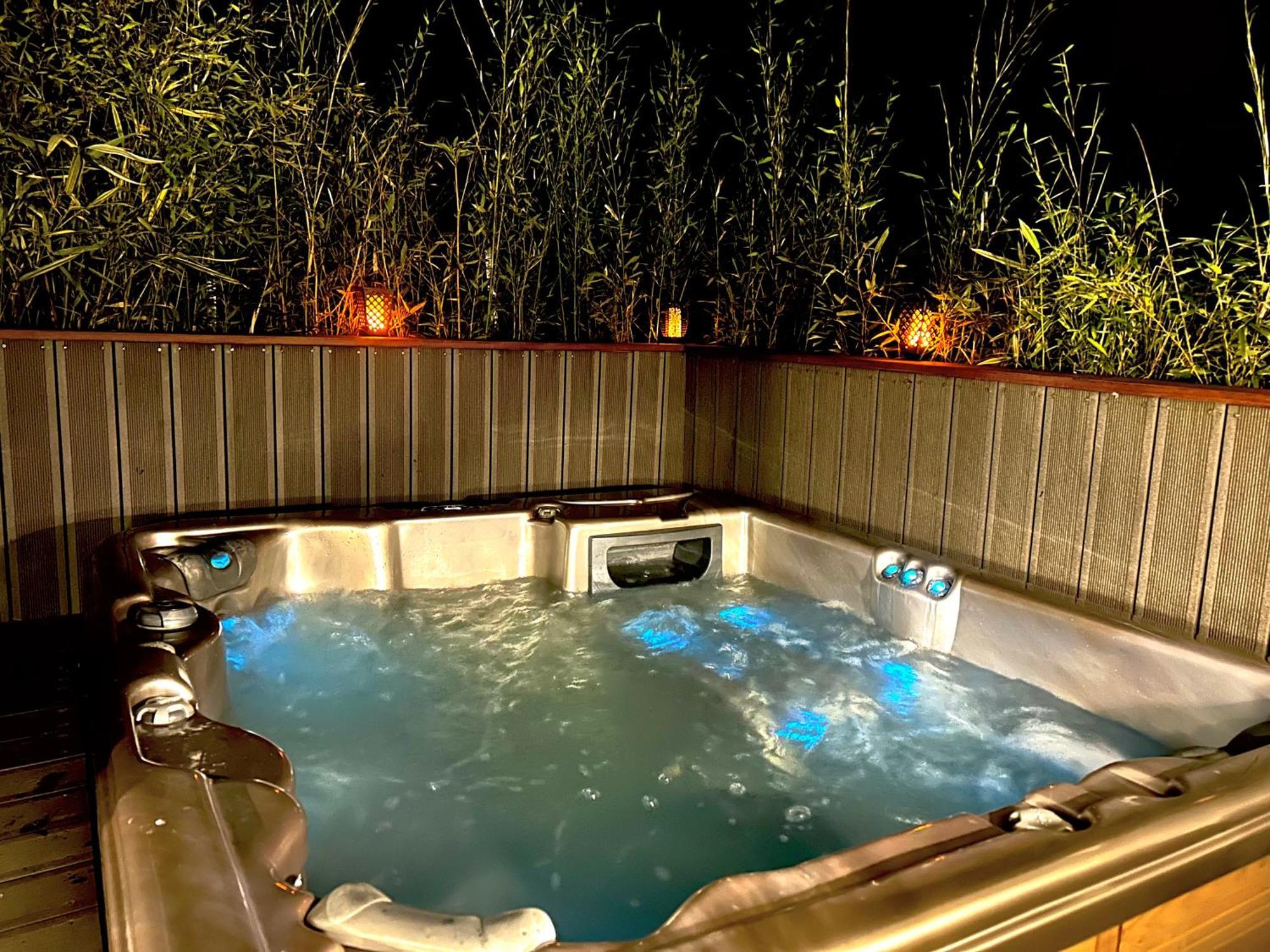 Appartement En Bord De Lac Avec Jaccuzi Publier Екстер'єр фото
